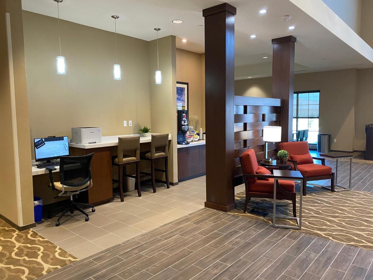 Comfort Suites Midland West Exterior photo